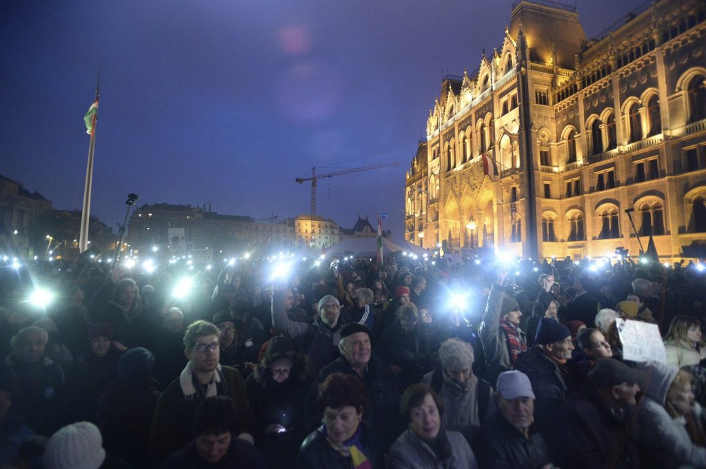 Tüntetés A Tudomány és Az Oktatás Szabadságáért Budapest