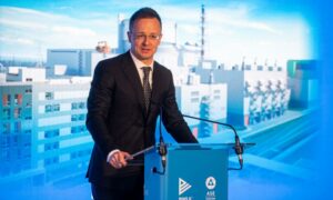 Első betonöntés. Fotó Paks II. Zrt. Vida Tünde 4 S