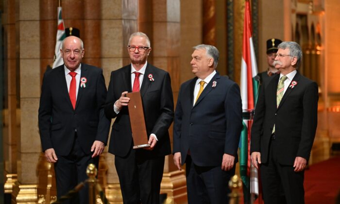 TRÓCSÁNYI László; SULYOK Tamás; KÖVÉR László; ORBÁN Viktor